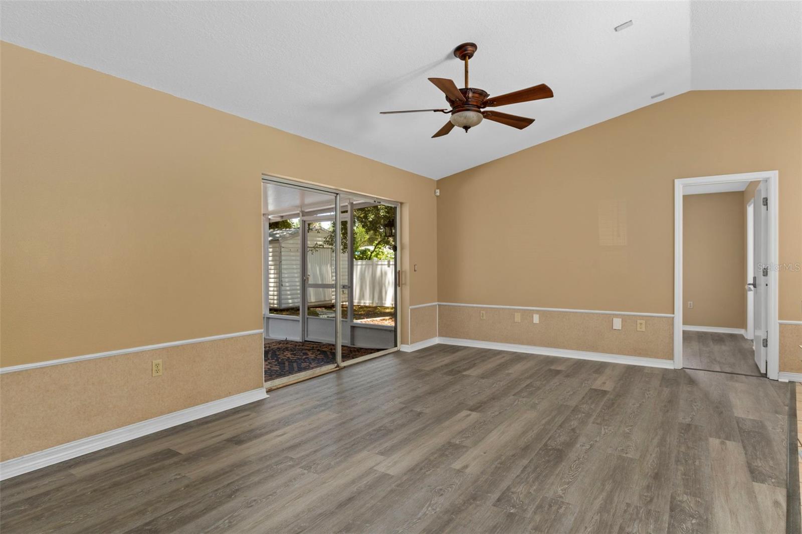 CONNELLS HEIGHTS UNIT 03 - Residential