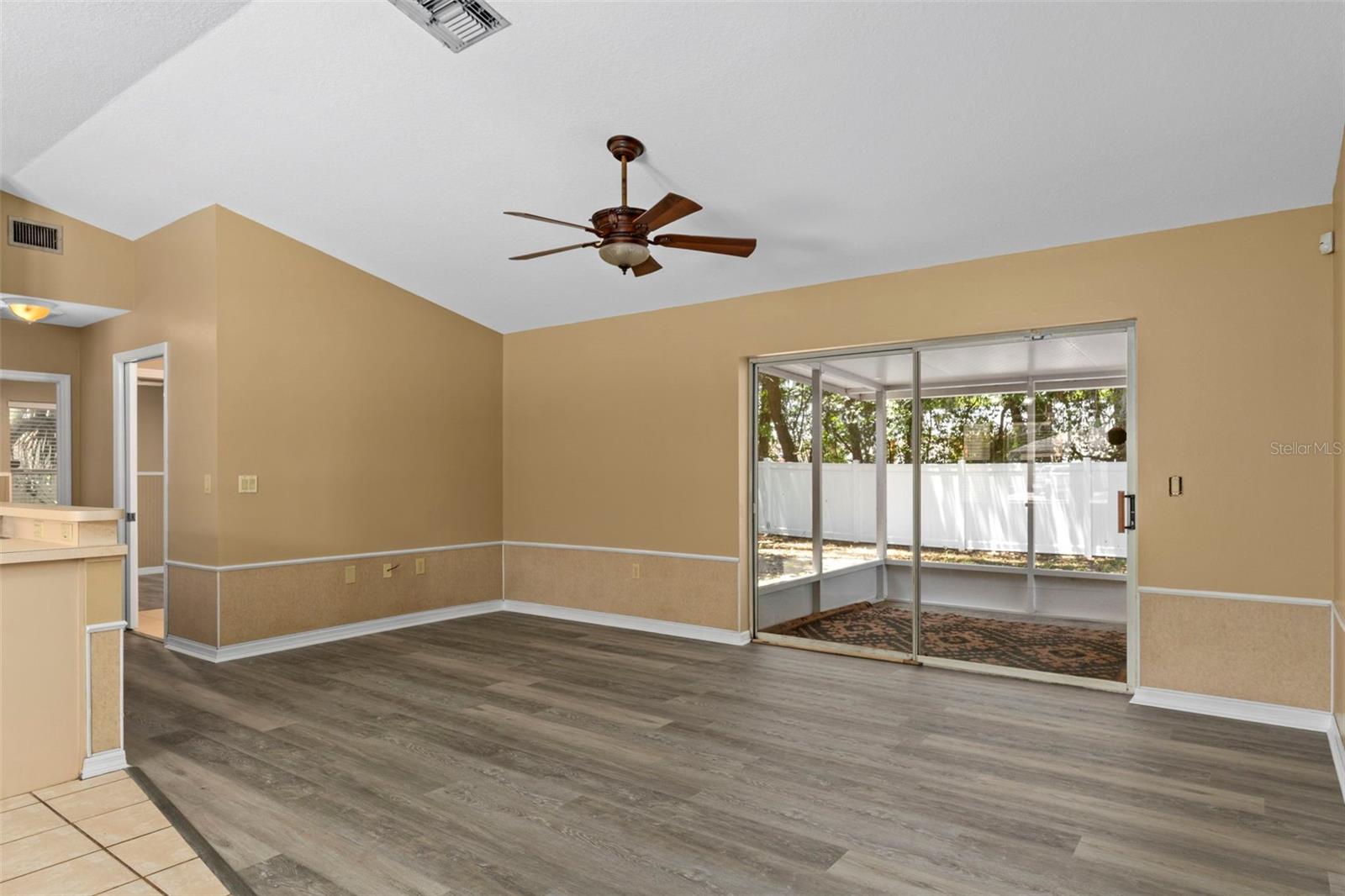 CONNELLS HEIGHTS UNIT 03 - Residential