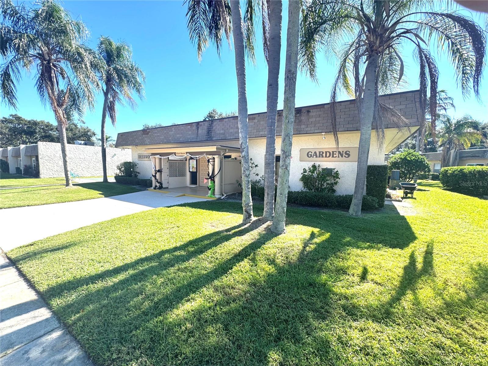 DEERWOOD GARDENS - Residential