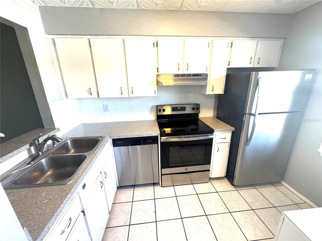 Photo of 11511 113th Street #5C, Largo, FL 33778 (MLS # TB8443985)