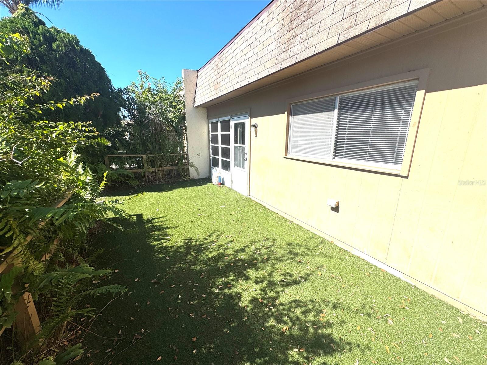 DEERWOOD GARDENS - Residential