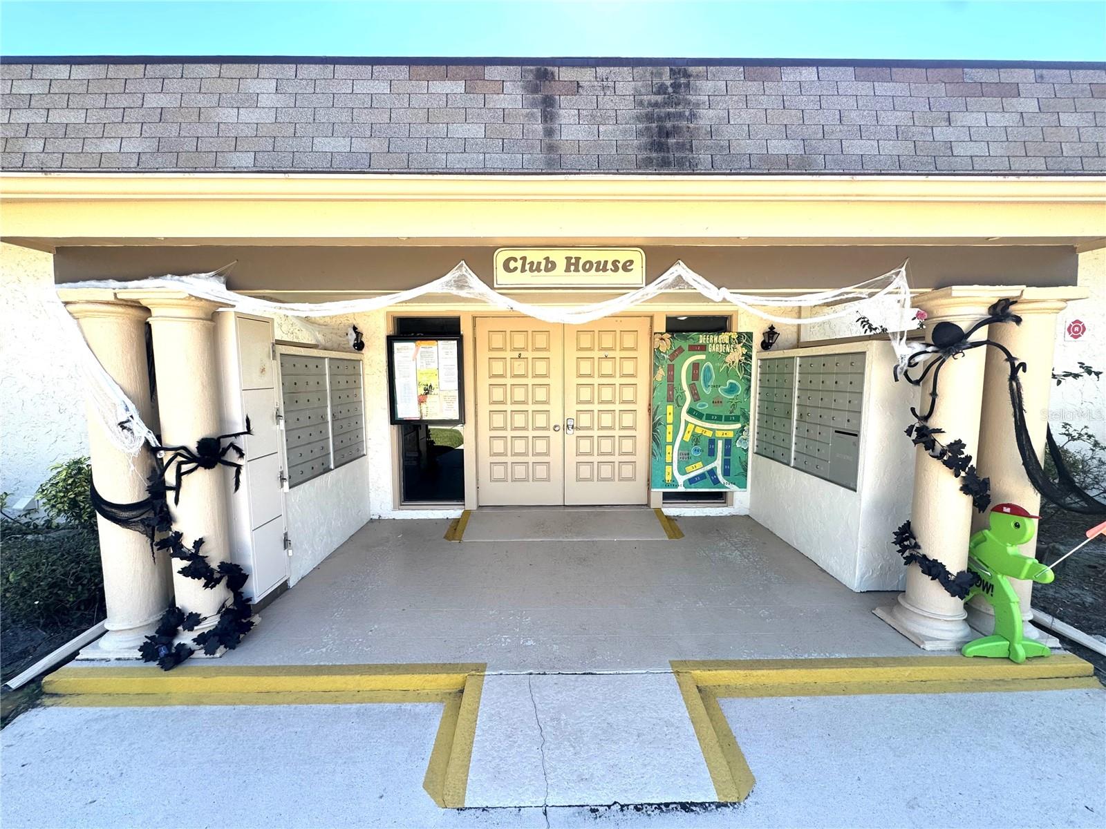 DEERWOOD GARDENS - Residential