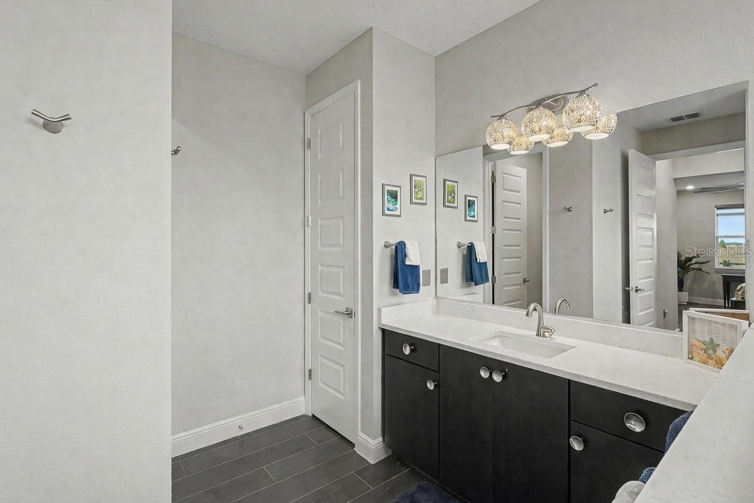 CANDLER HILLS WEST ASHFORD & B - Residential