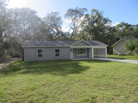 Photo of 5890 SE 171st Court, Ocklawaha, FL 32179 (MLS # OM711647)