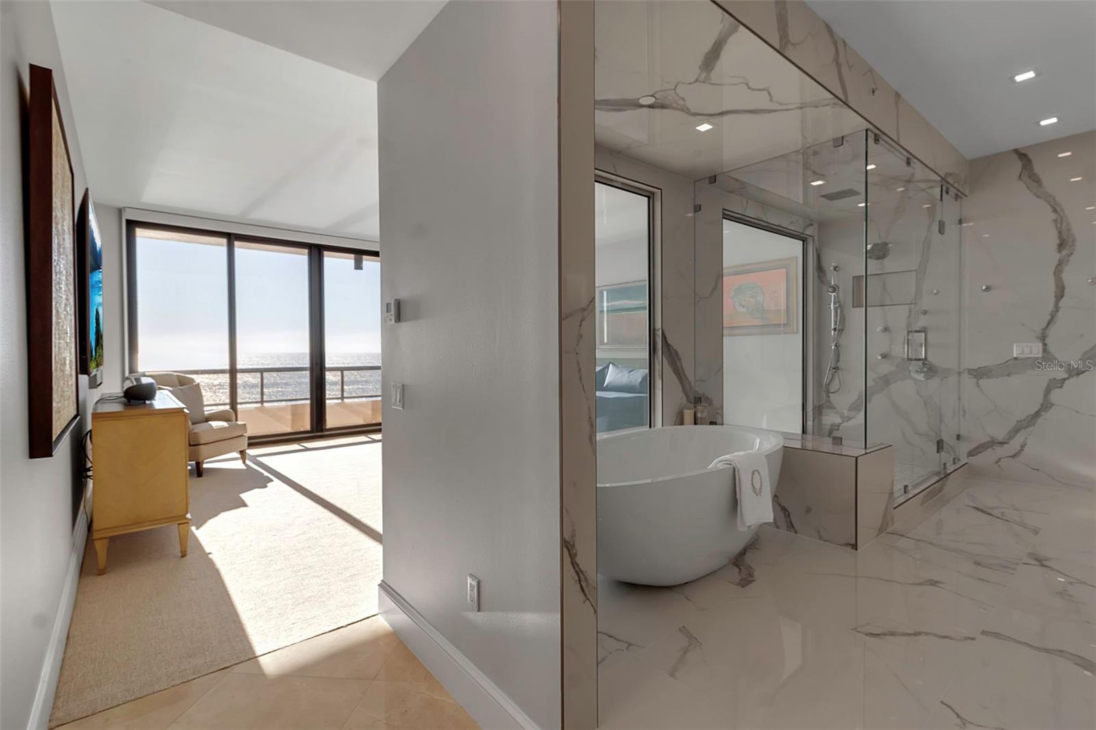 L AMBIANCE 1 - Residential