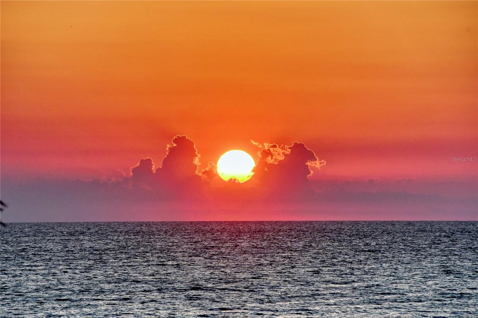 415 L AMBIANCE DRIVE A801