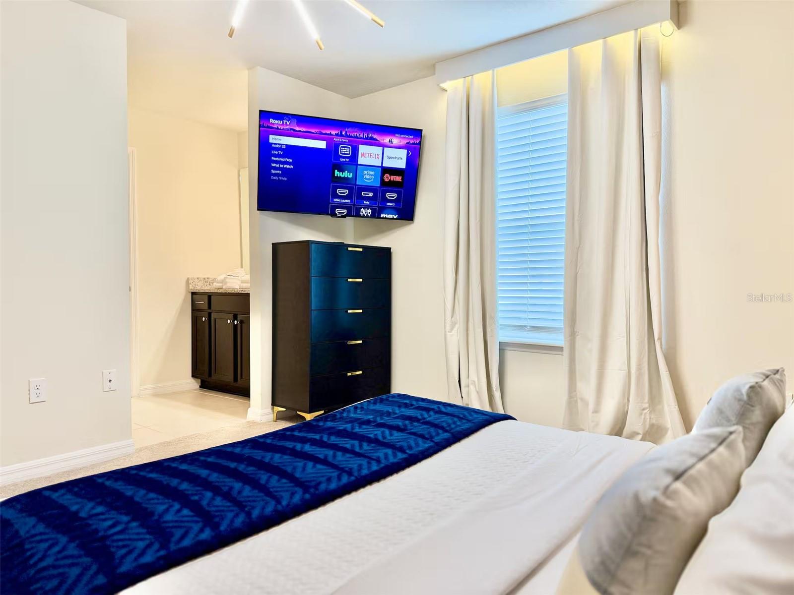 WINDSOR ISLAND RESIDENCE PH 3 - Residential