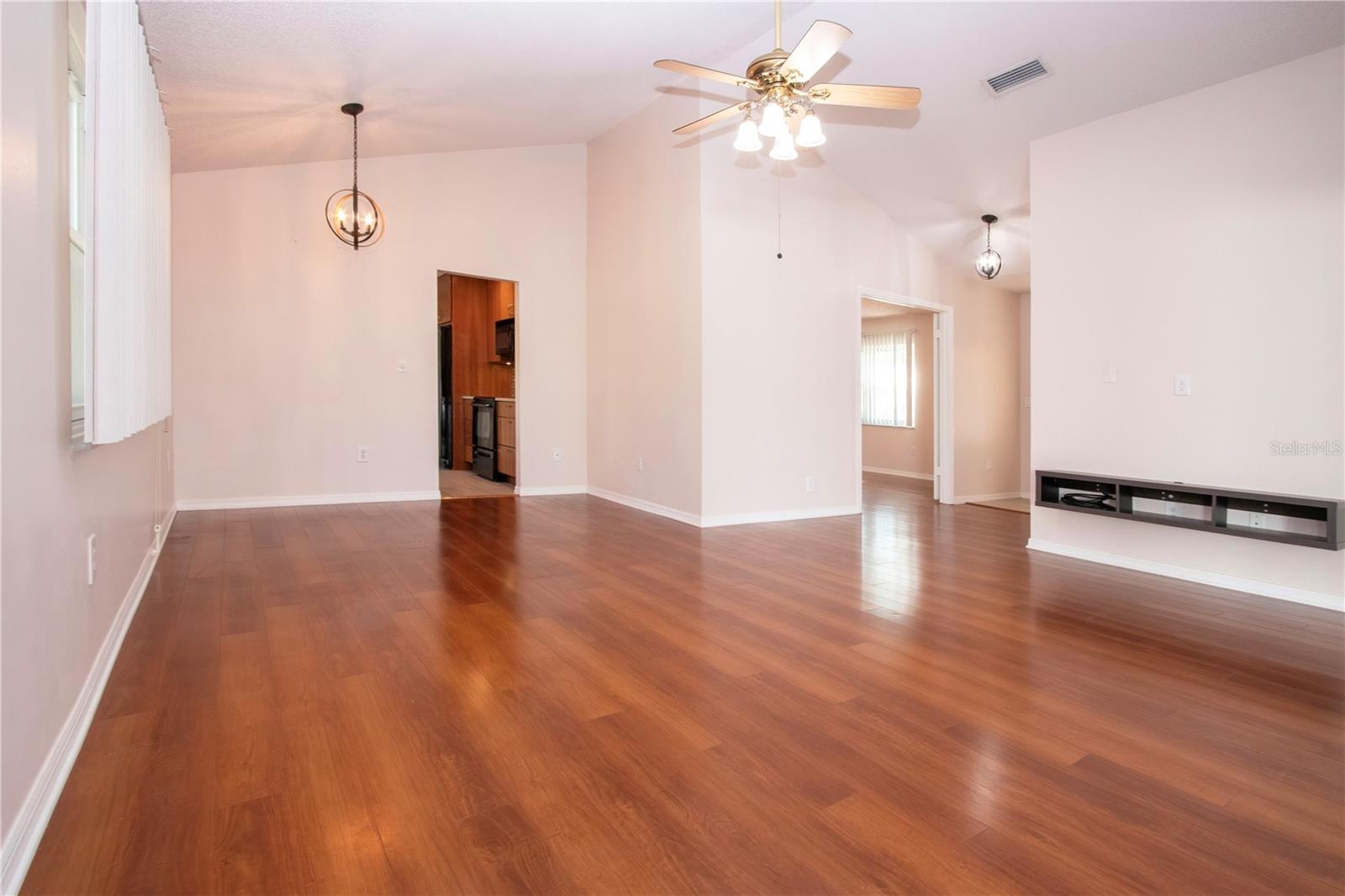 CYPRESSVIEW PH 1 UNIT 1 - Residential