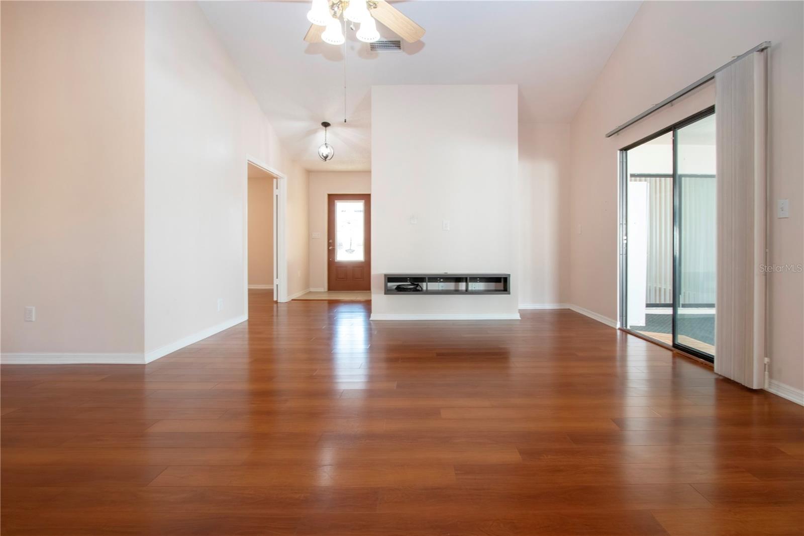 CYPRESSVIEW PH 1 UNIT 1 - Residential