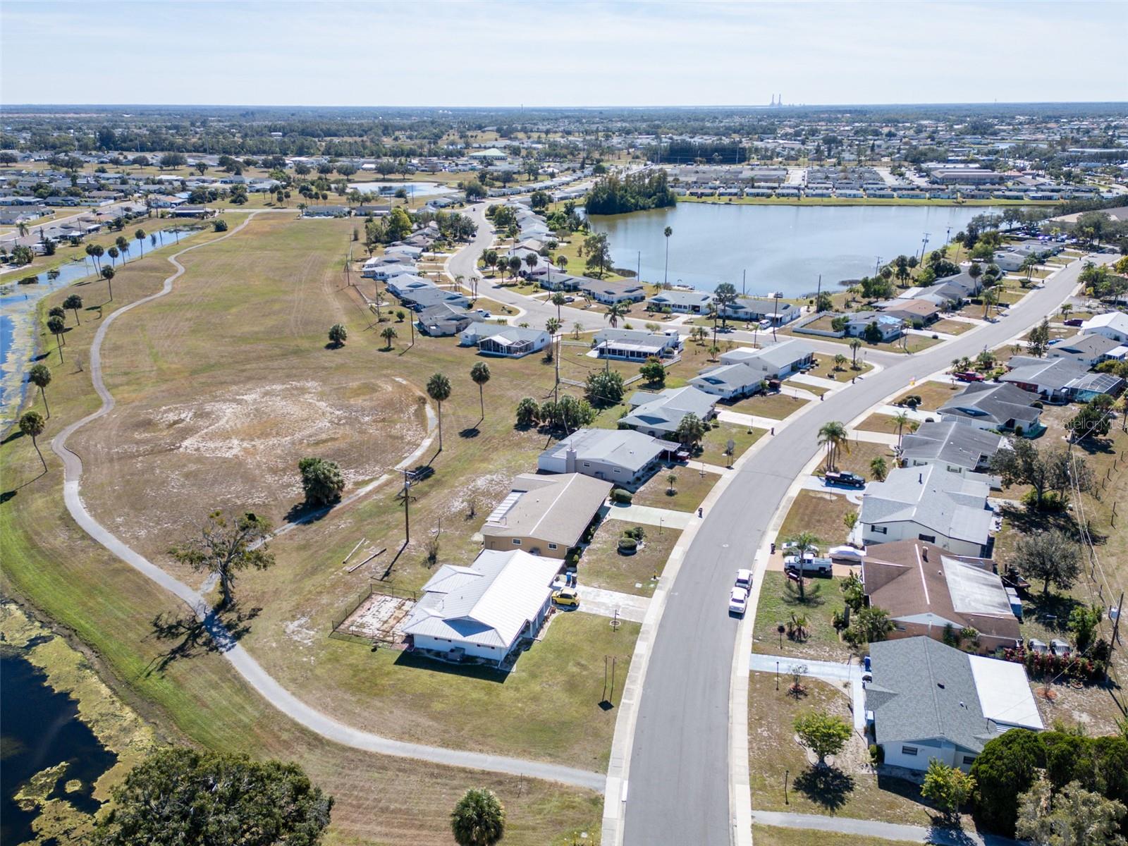 DEL WEBBS SUN CITY FLORIDA UN - Residential