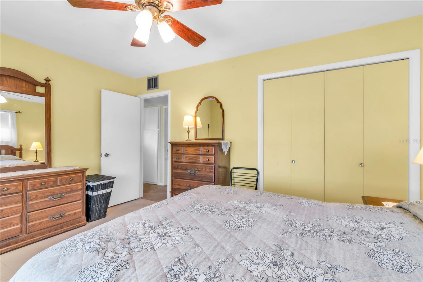 DEL WEBBS SUN CITY FLORIDA UN - Residential