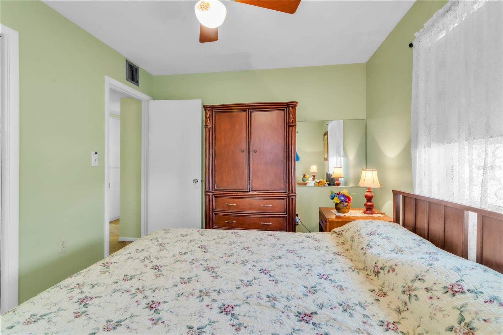 DEL WEBBS SUN CITY FLORIDA UN - Residential