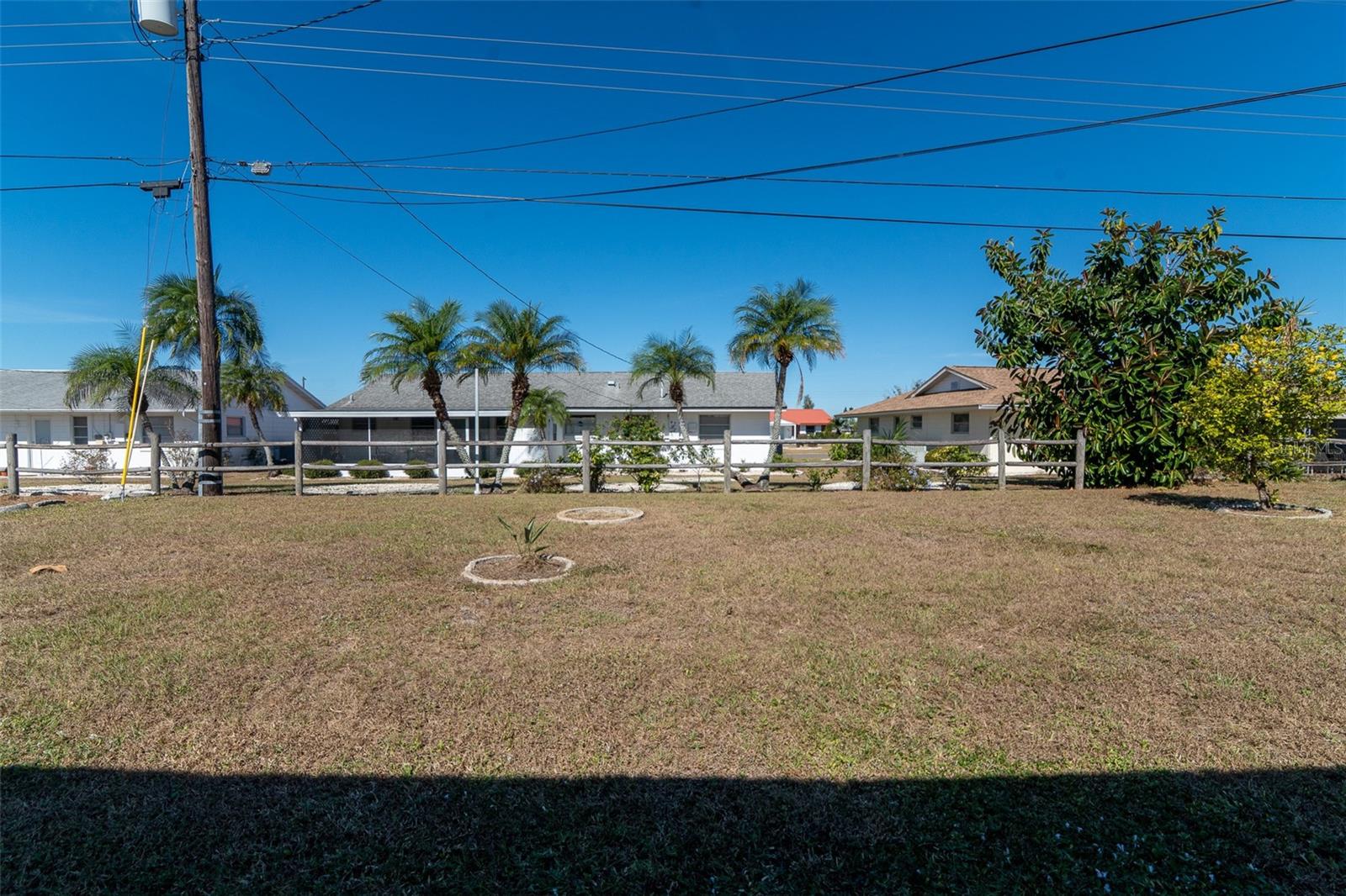 DEL WEBBS SUN CITY FLORIDA UN - Residential