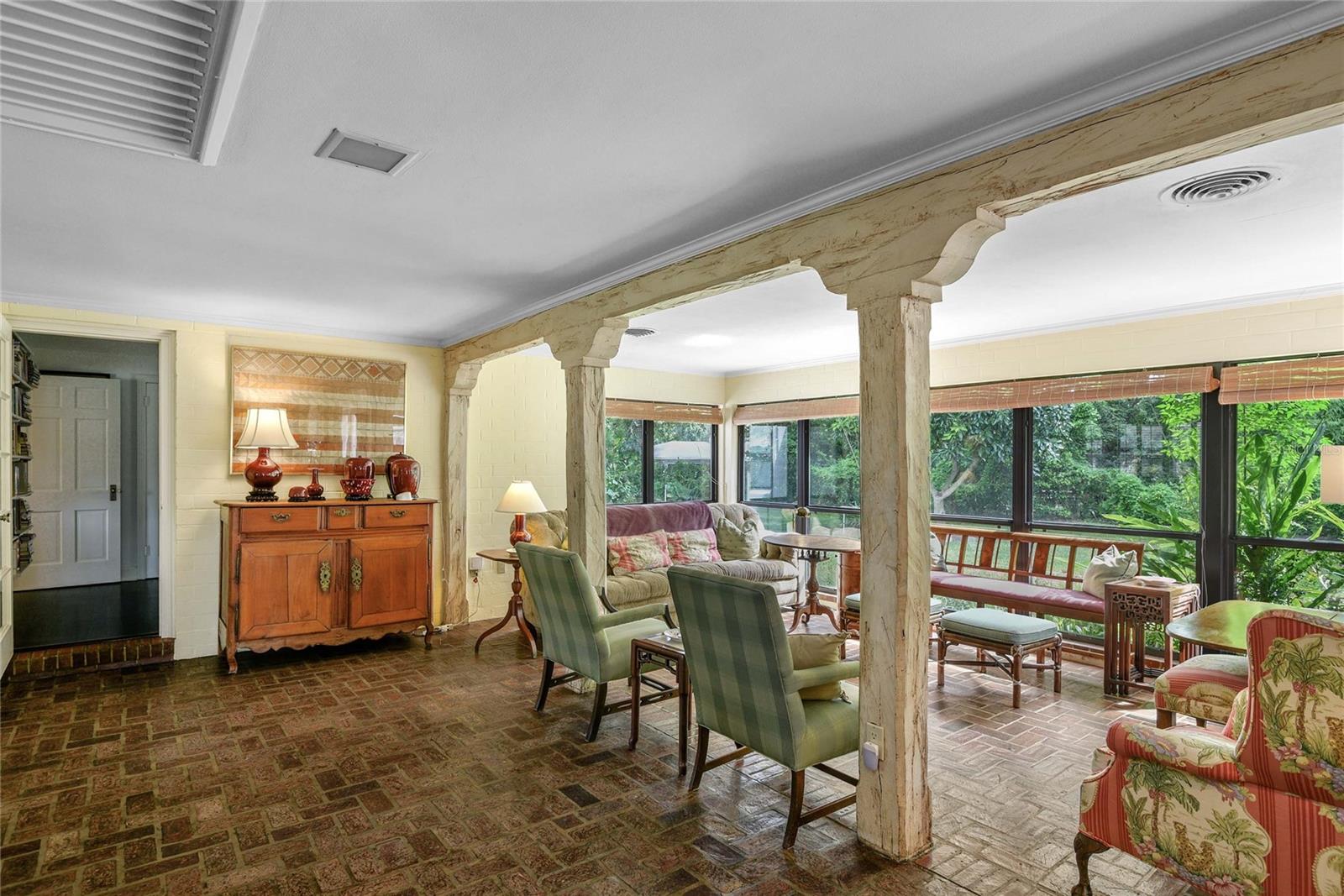 BEEMAN PARK - Residential