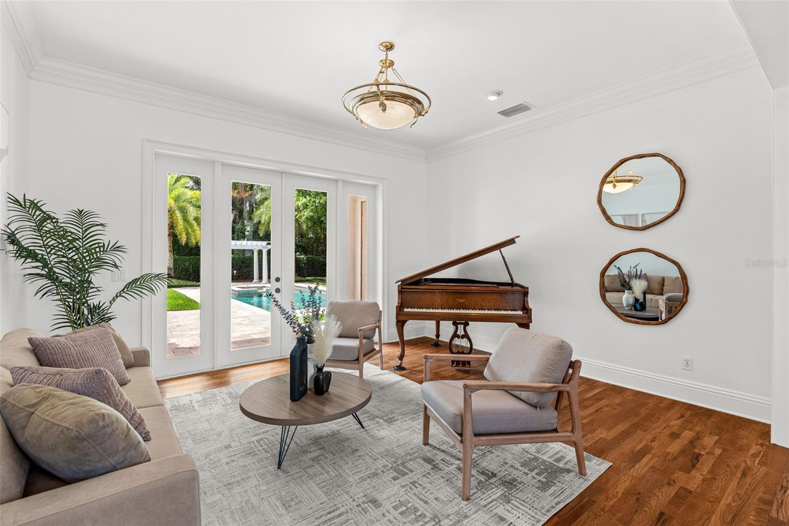 COMSTOCK PARK - Residential