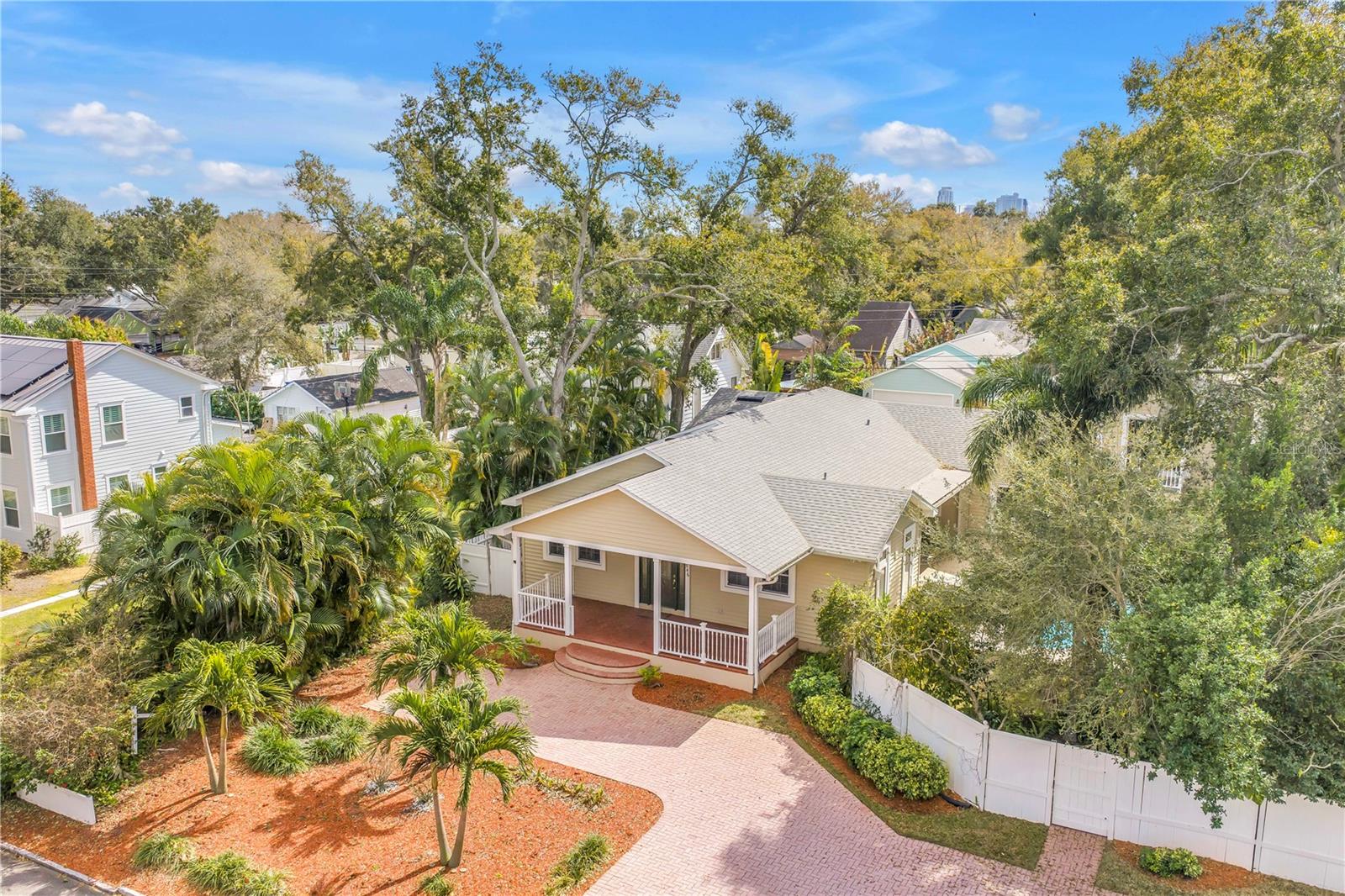 CRESCENT PARK HEIGHTS - Residential