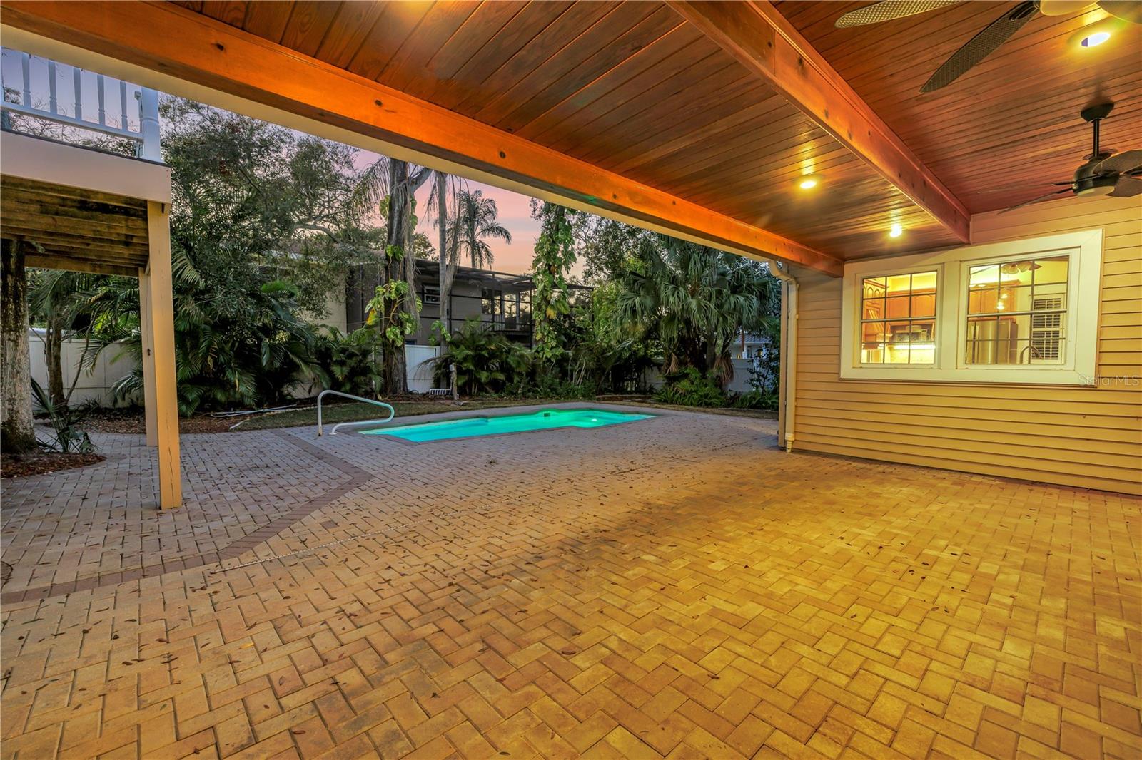 CRESCENT PARK HEIGHTS - Residential