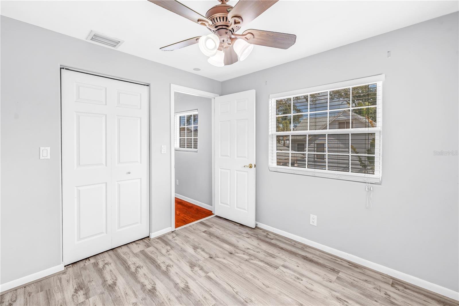 CRESCENT PARK HEIGHTS - Residential