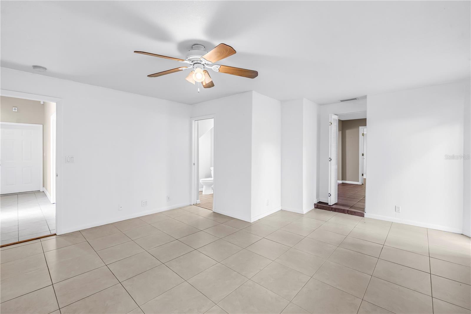 CRESCENT PARK HEIGHTS - Residential