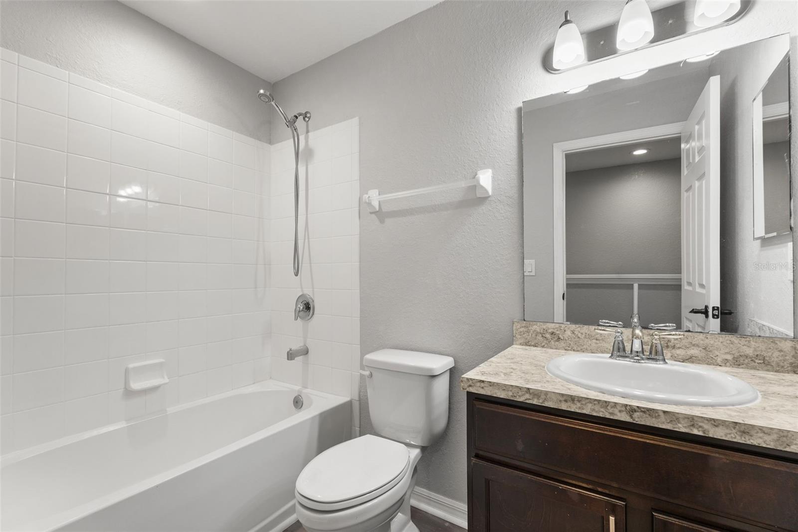 ARTISTRY PH 2E - Residential