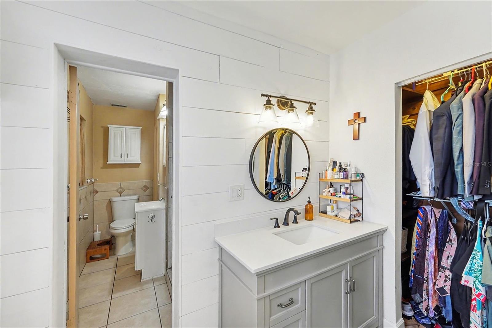 PINELLAS FARMS - Residential