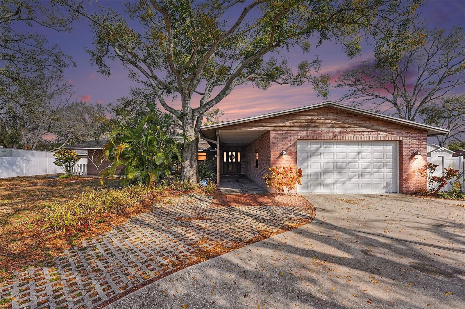 PINELLAS FARMS - Residential