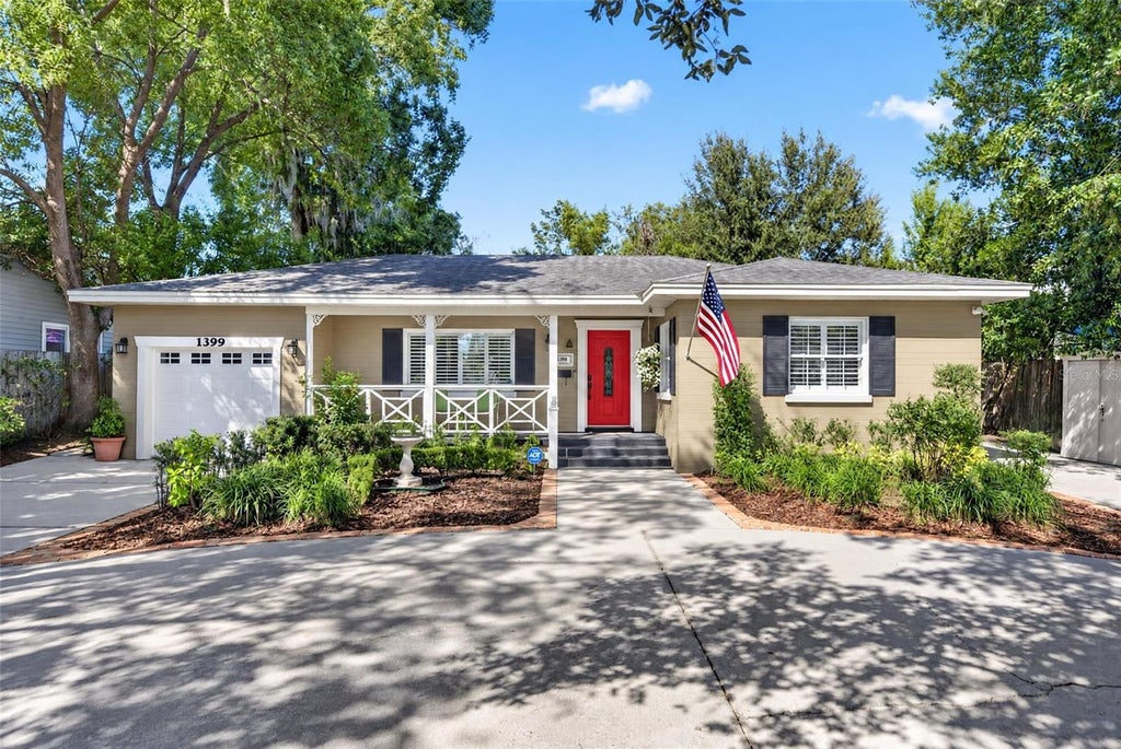 Photo of 1399 Aloma Avenue, Winter Park, FL 32789 (MLS # O6449843)