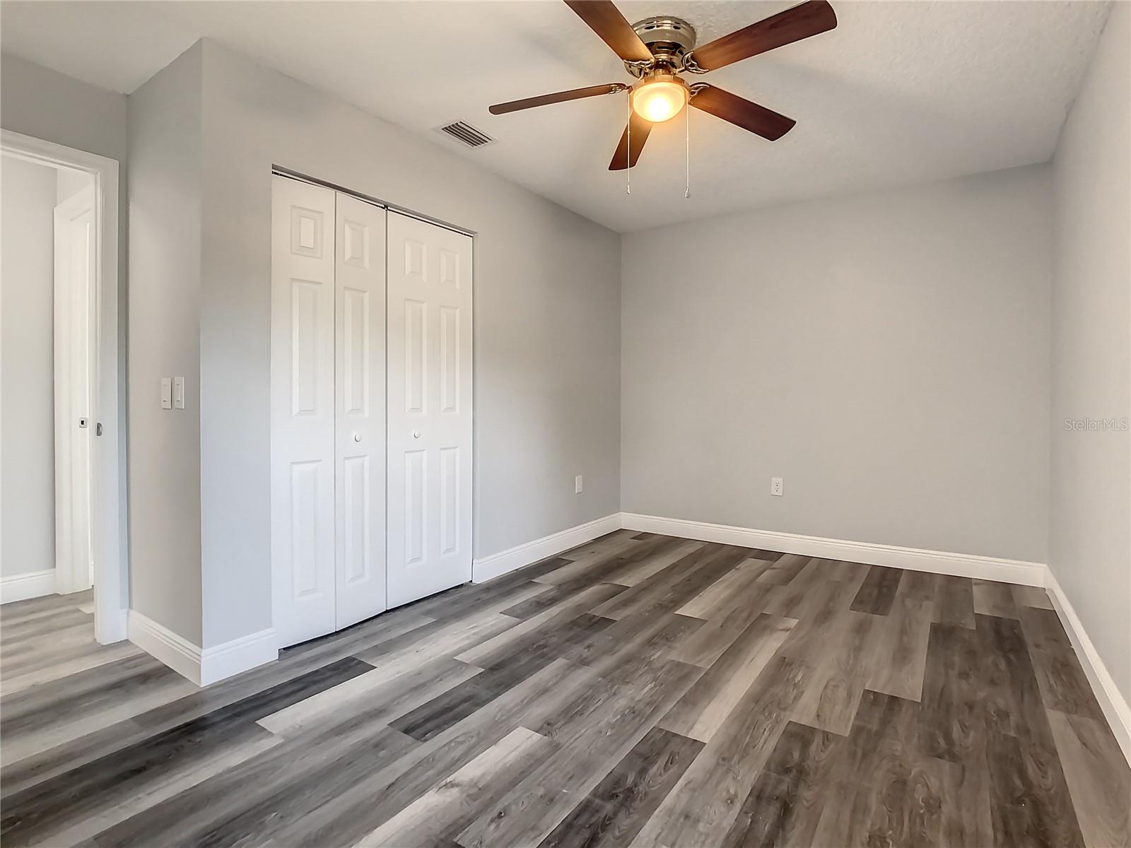 LADY LAKE APRIL HILLS - Residential