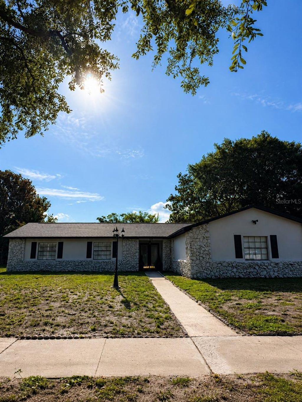 Photo of 1241 Angeline Avenue, Orlando, FL 32807 (MLS # O6418387)
