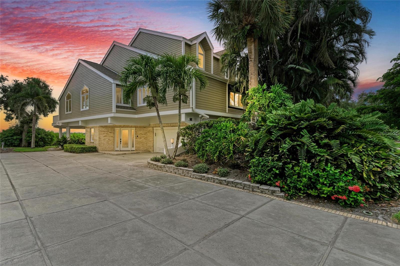 TIDY ISLAND PH II - Residential