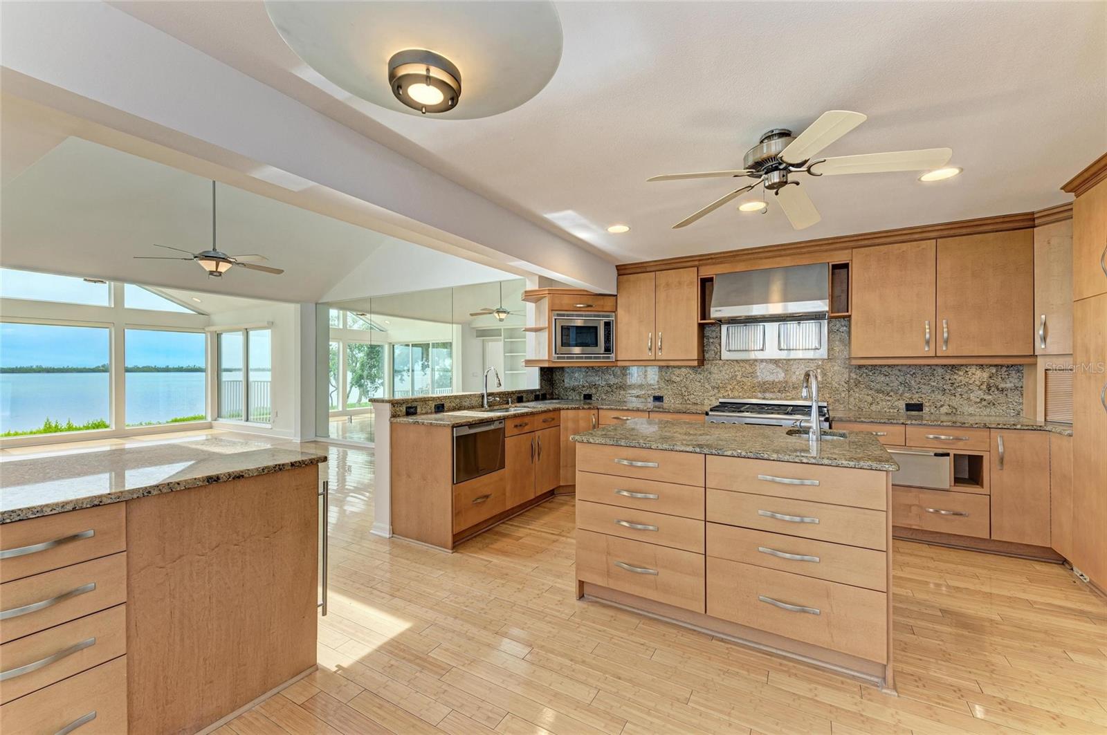 TIDY ISLAND PH II - Residential