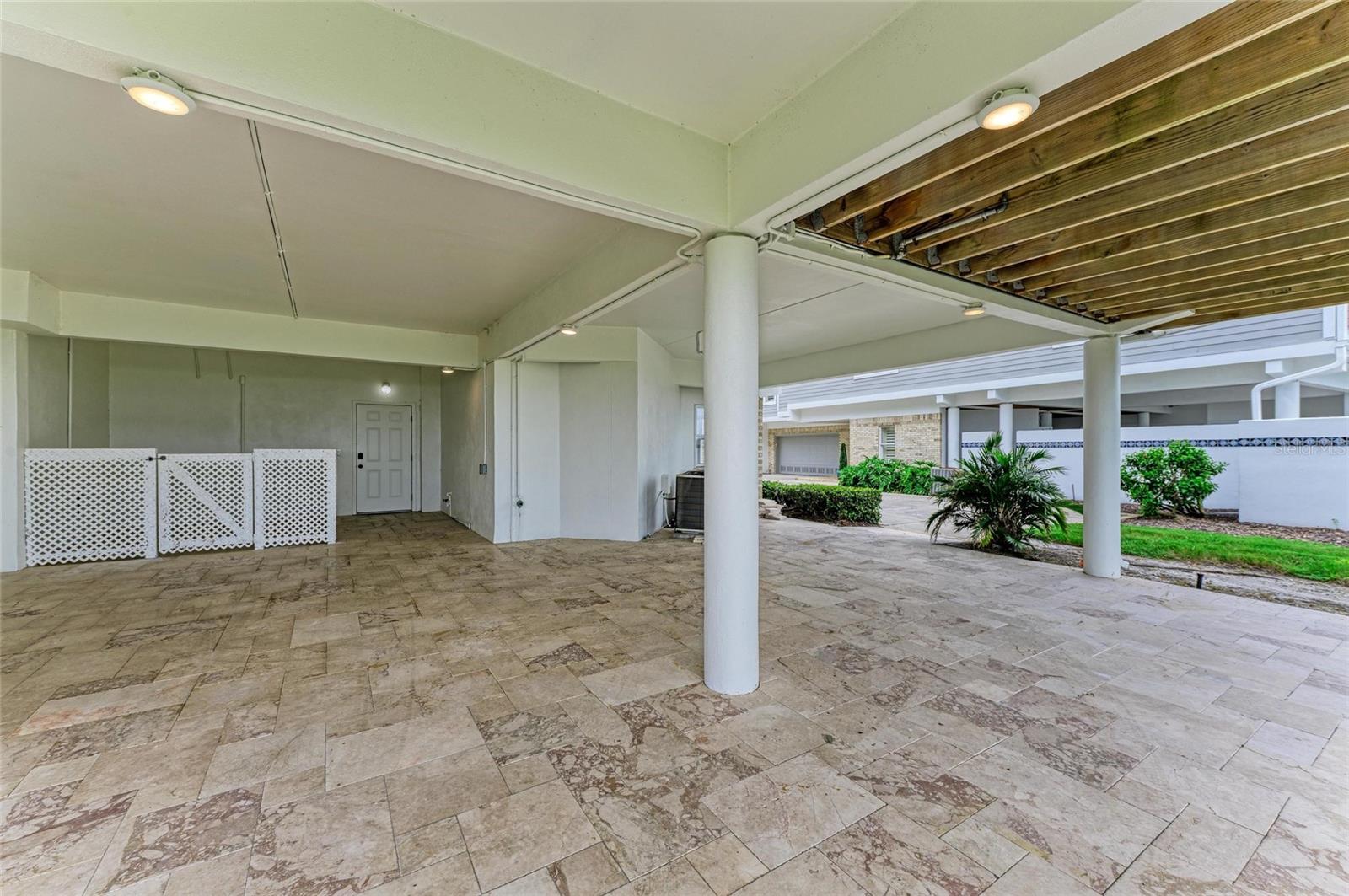 TIDY ISLAND PH II - Residential