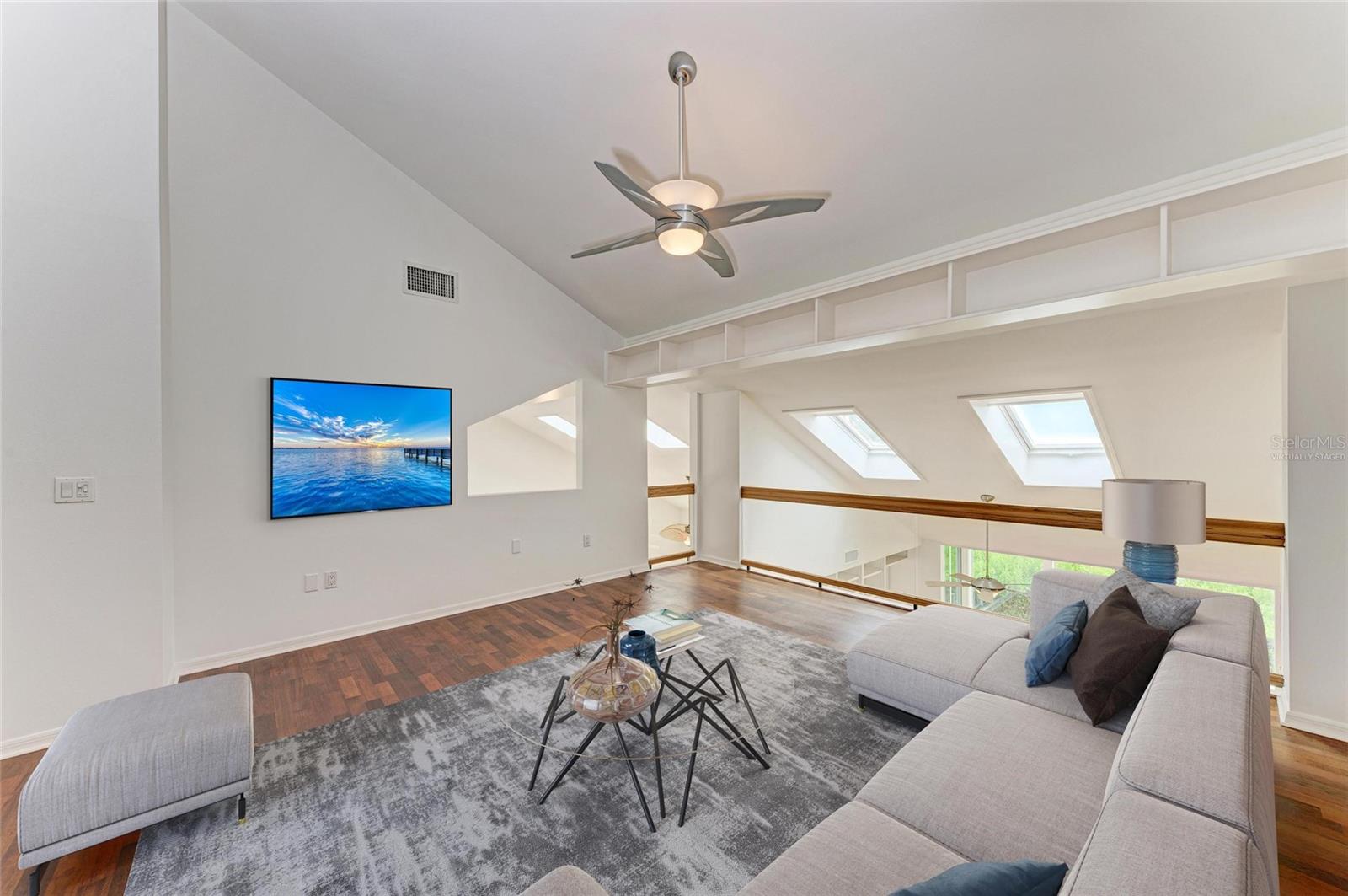 TIDY ISLAND PH II - Residential