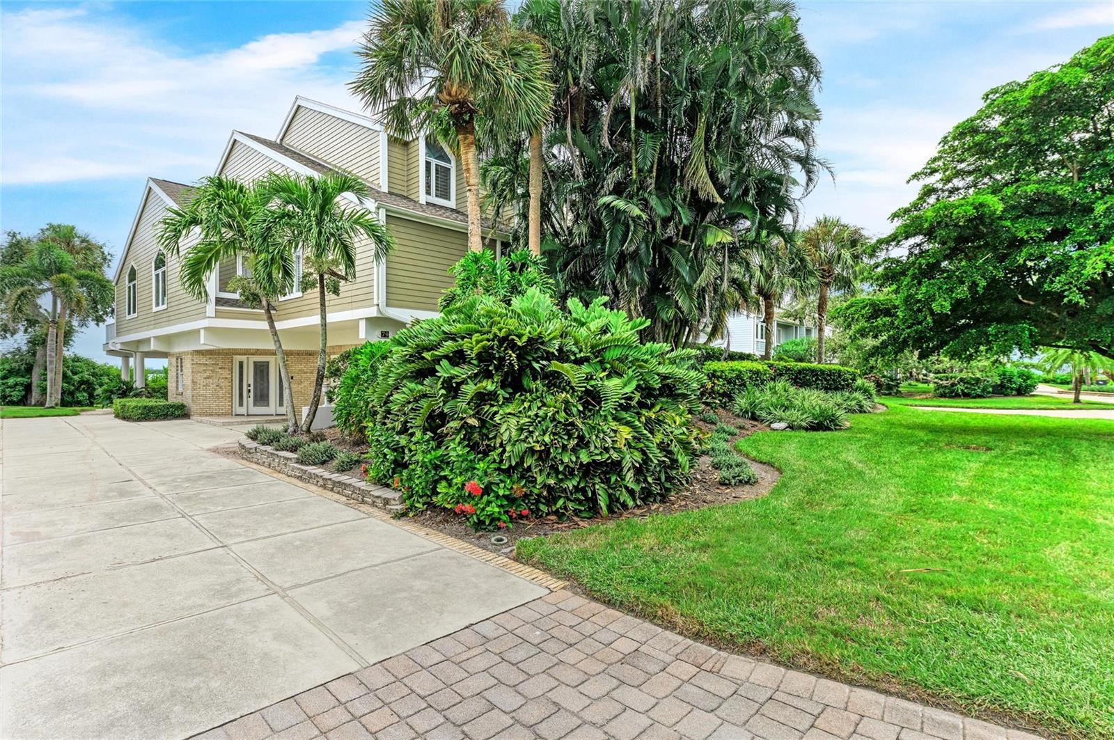 TIDY ISLAND PH II - Residential