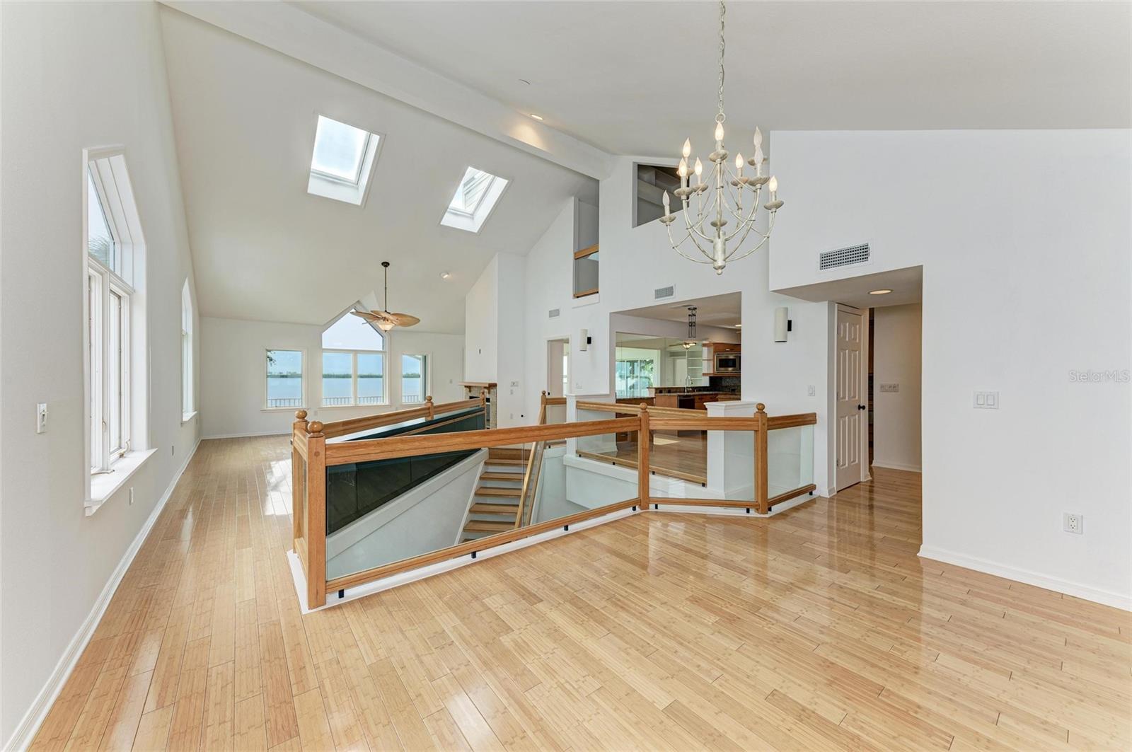 TIDY ISLAND PH II - Residential