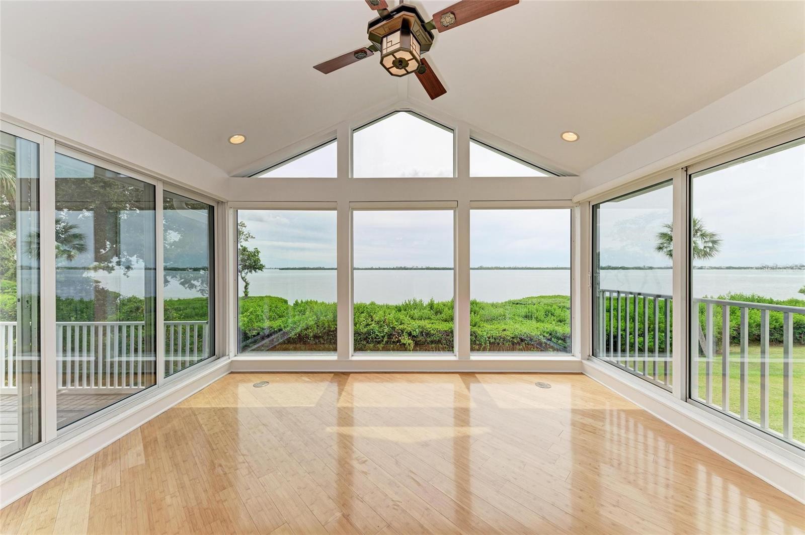 TIDY ISLAND PH II - Residential