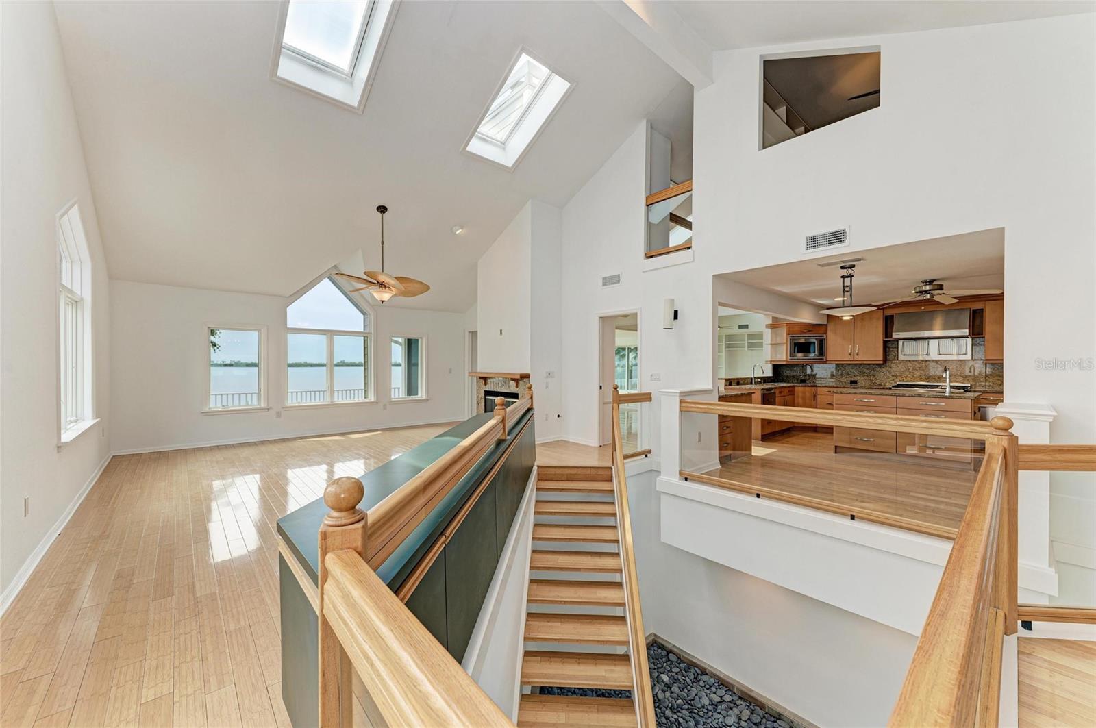 TIDY ISLAND PH II - Residential