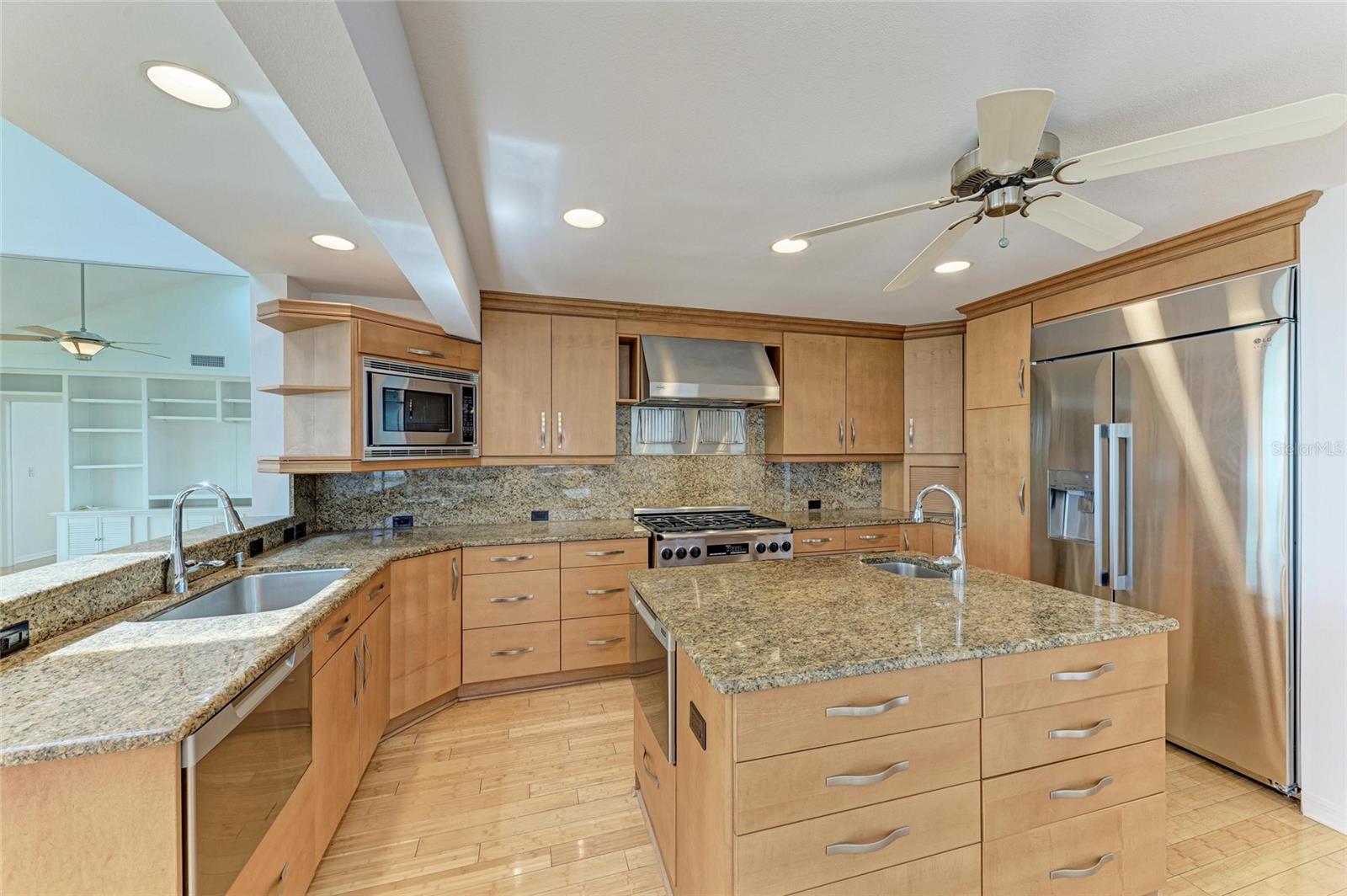 TIDY ISLAND PH II - Residential