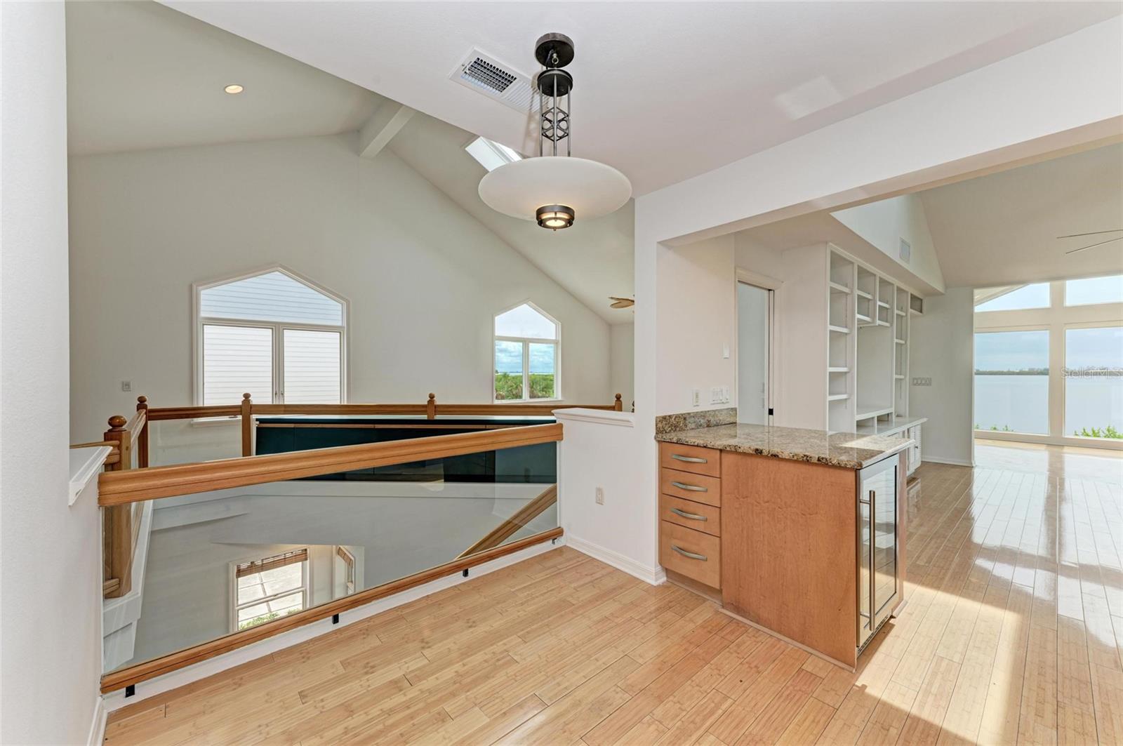 TIDY ISLAND PH II - Residential