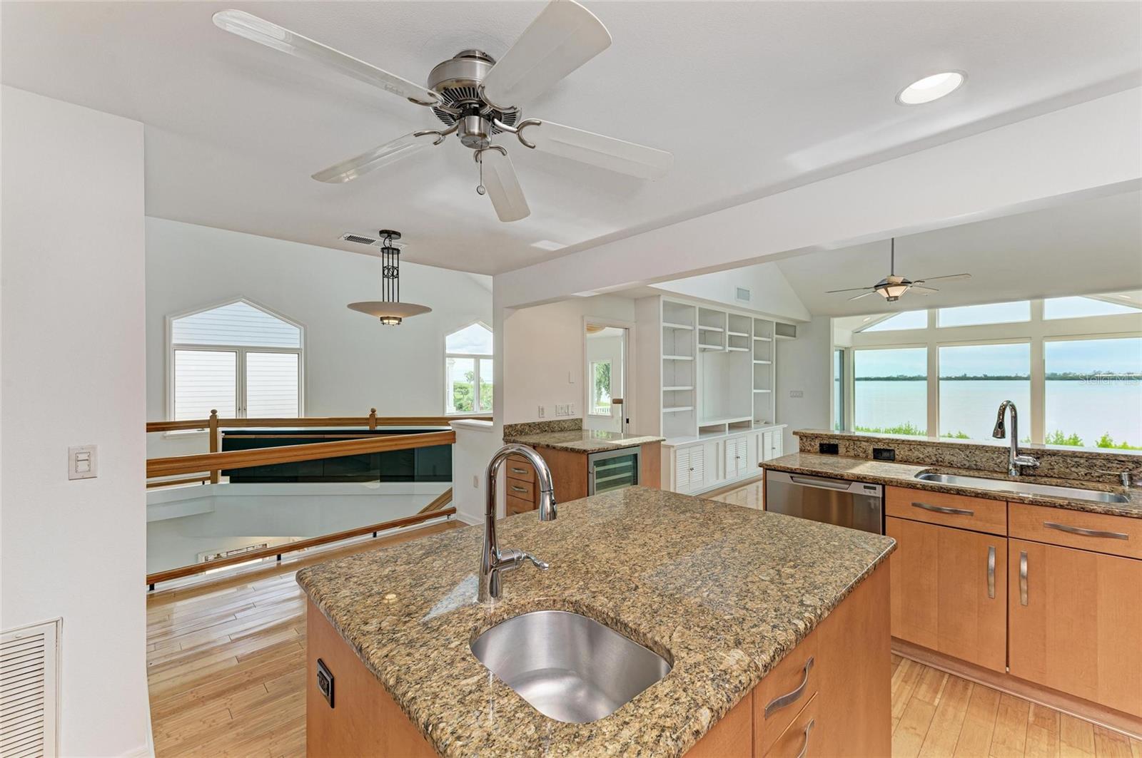 TIDY ISLAND PH II - Residential