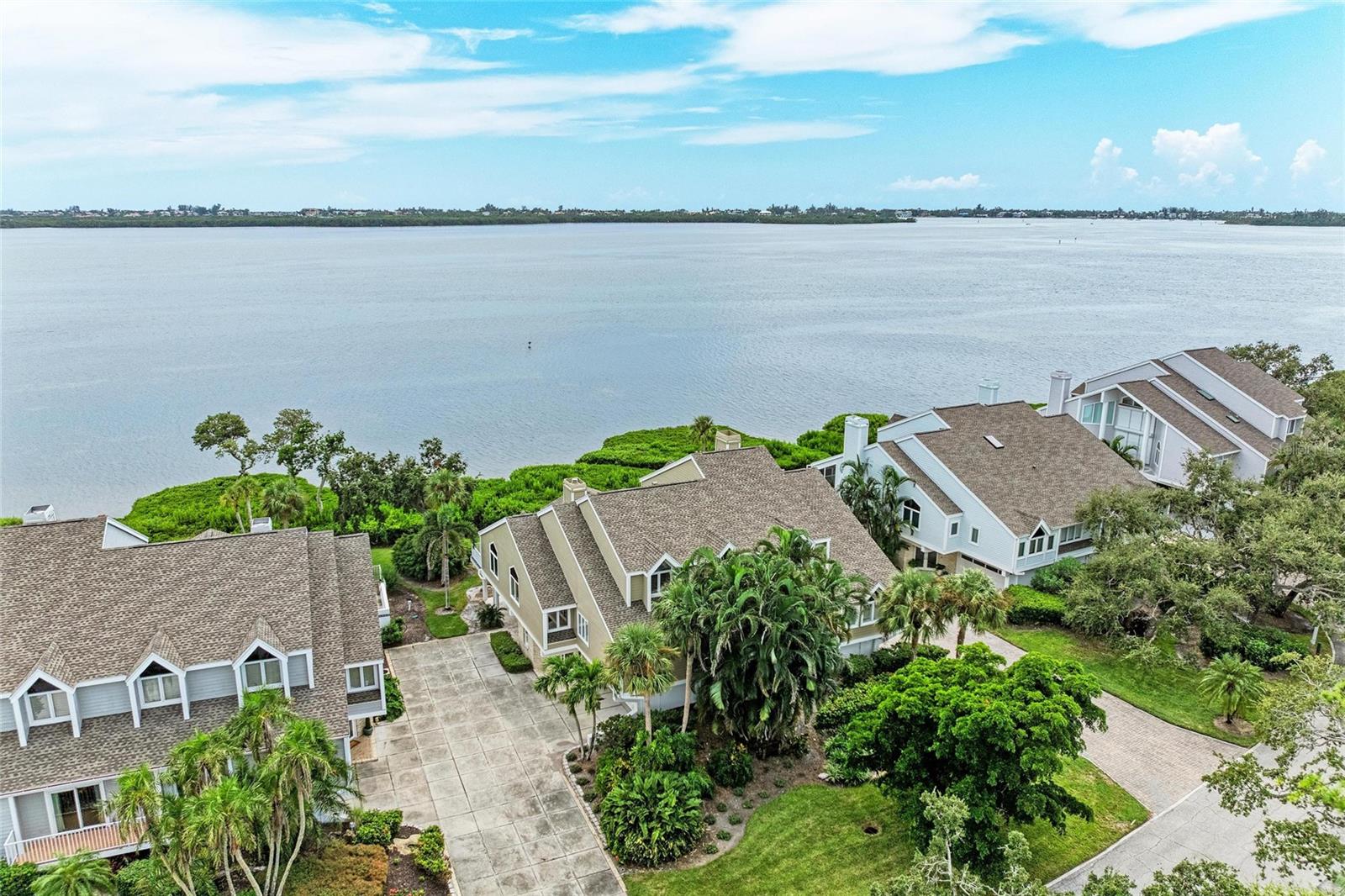 TIDY ISLAND PH II - Residential