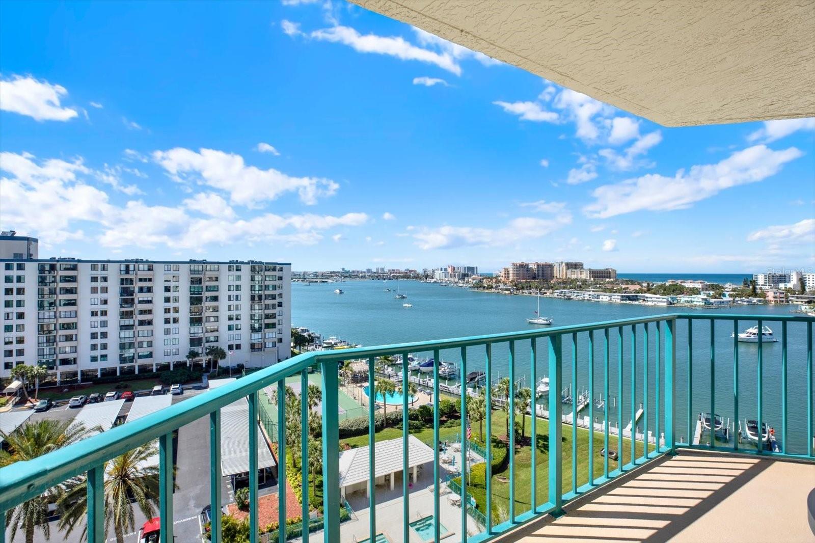 670 ISLAND WAY 1006