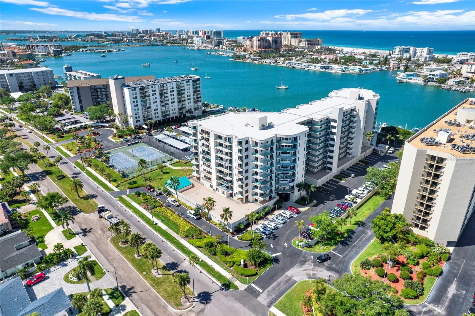 670 ISLAND WAY 1006