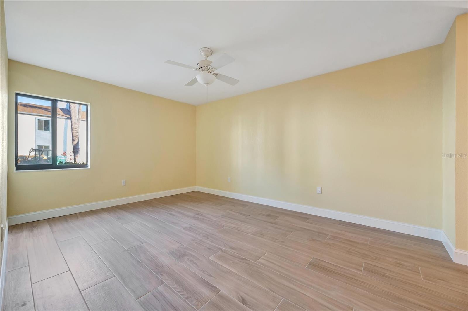 PEPPERTREE VILLAGE CONDO - Residential Lease