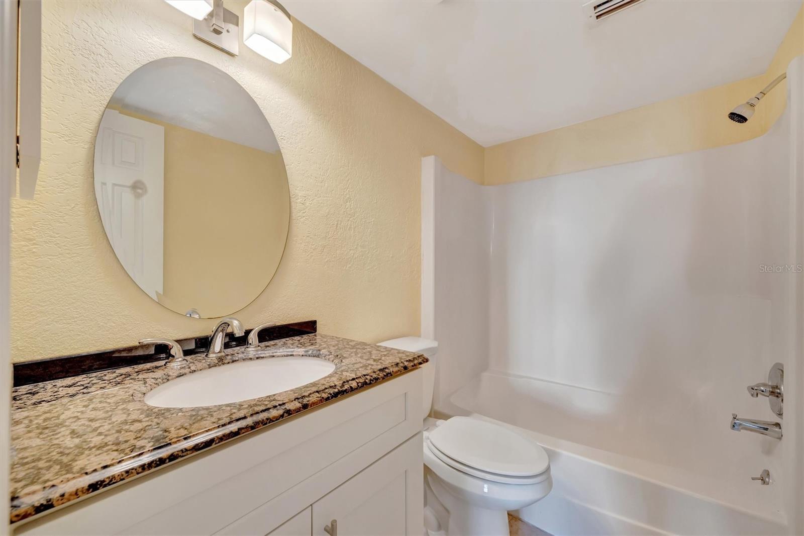 PEPPERTREE VILLAGE CONDO - Residential Lease