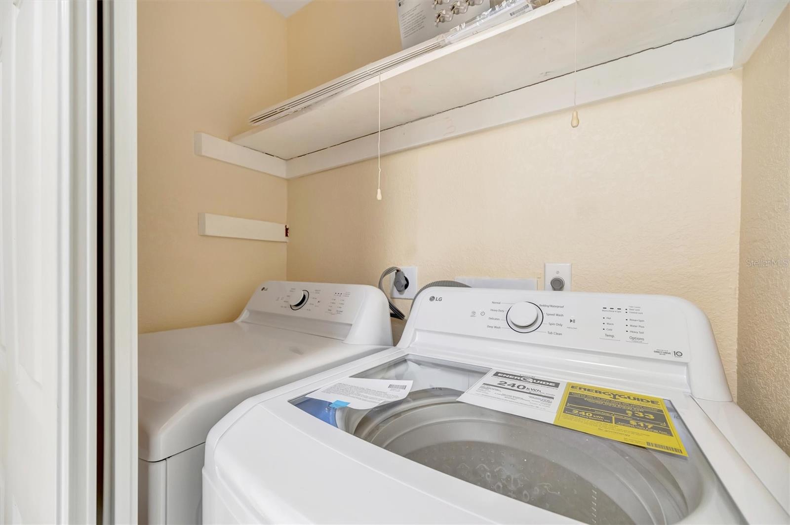 PEPPERTREE VILLAGE CONDO - Residential Lease