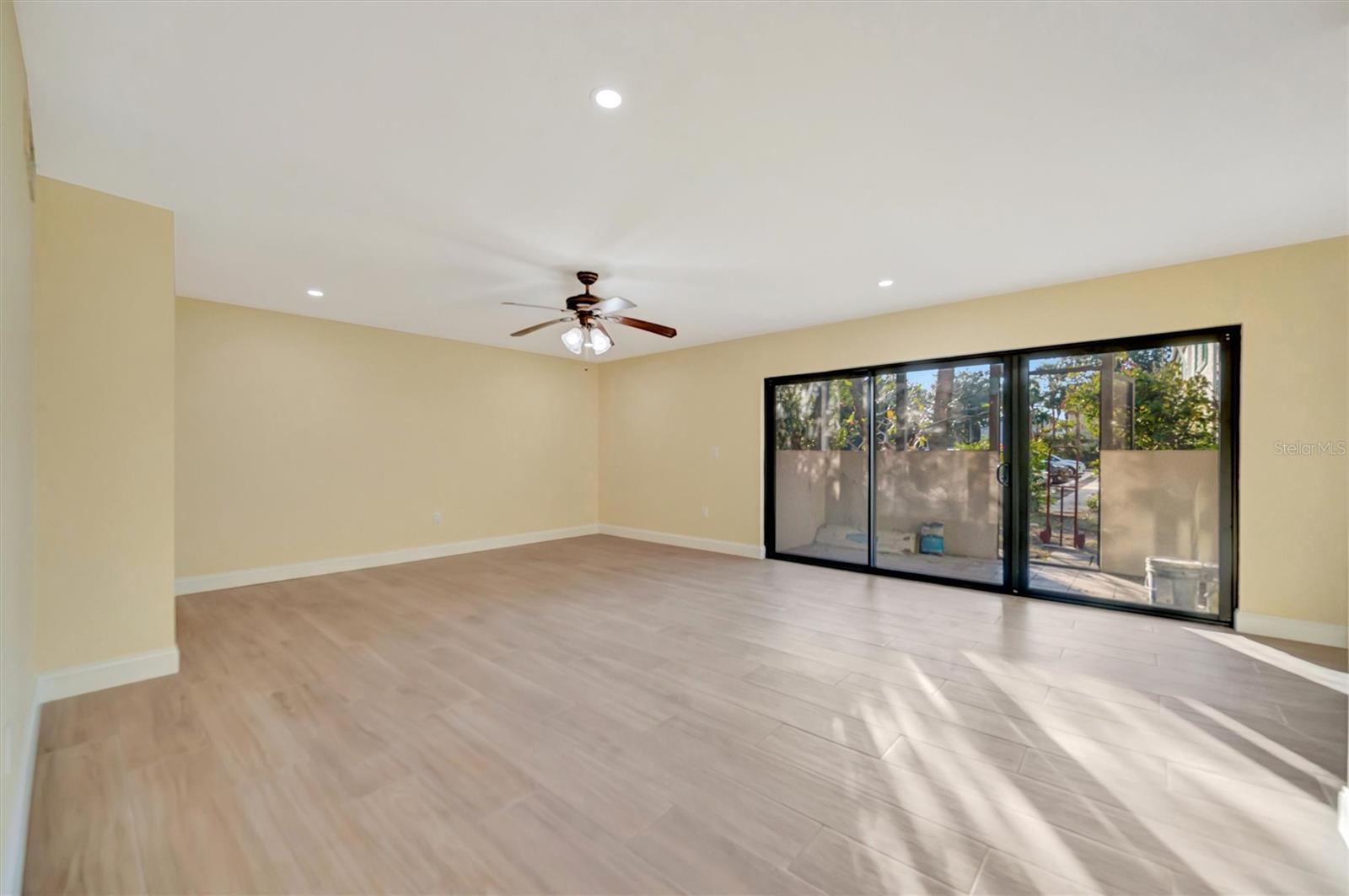 PEPPERTREE VILLAGE CONDO - Residential Lease