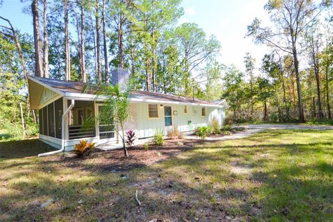 A home in HOMOSASSA