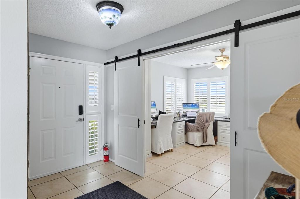 Photo of 1103 Edgewater Circle #1103, Bradenton, FL 34209 (MLS # A4697561)