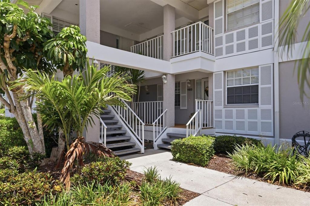 Photo of 1103 Edgewater Circle #1103, Bradenton, FL 34209 (MLS # A4697561)